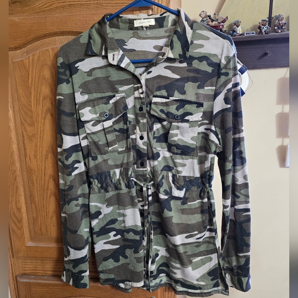 Paper + Tee Women's Camouflage Button Up Shirt with a Drawstring Waist